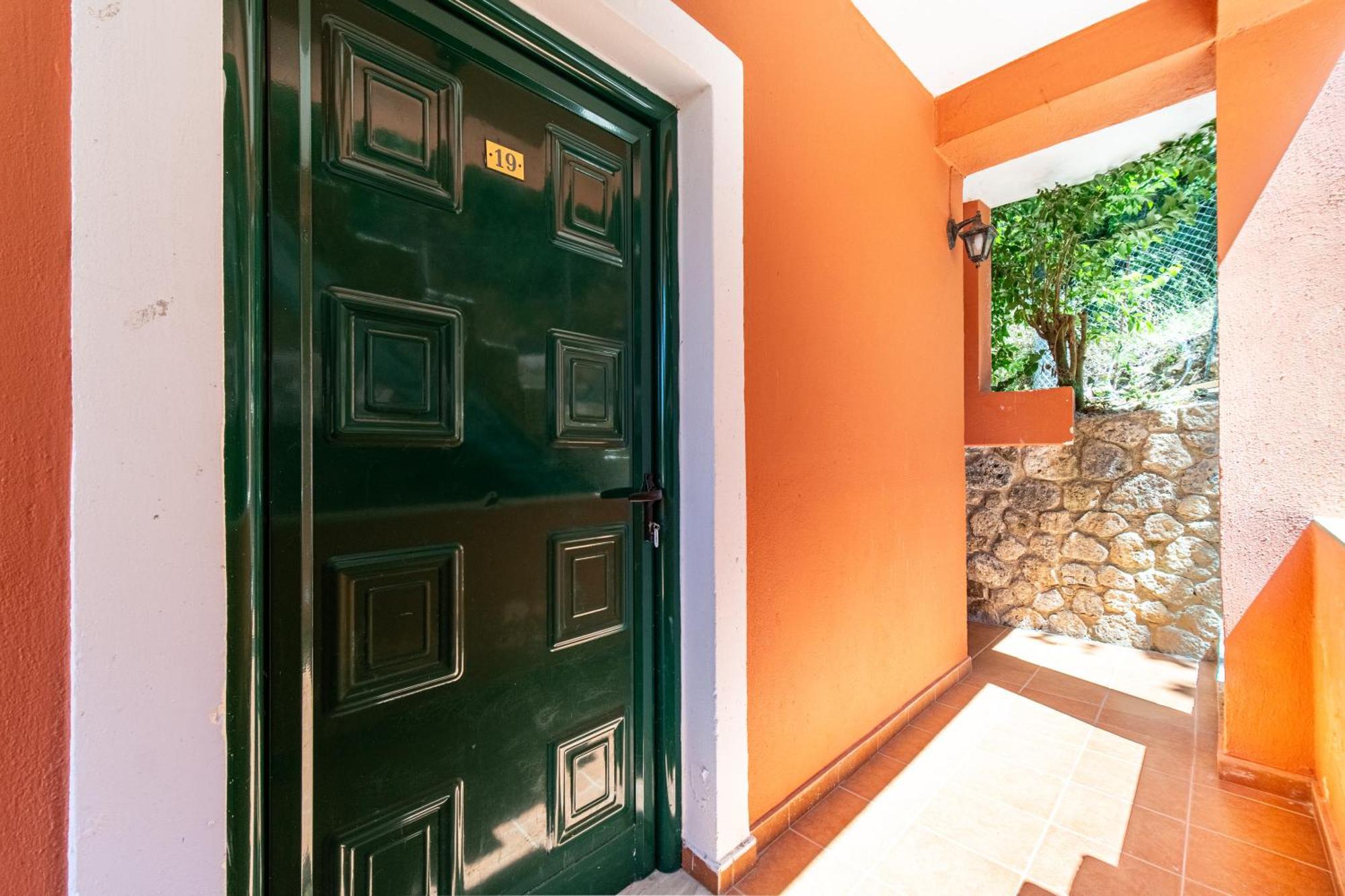 Apartamento Arianna Superior 19 *
